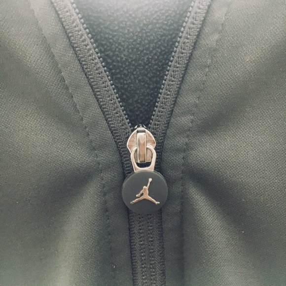 Jordan Thermafit Jacket - Picture 5 of 5